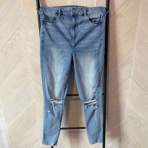 American Eagle Outfitters Blue Distressed Jeggings